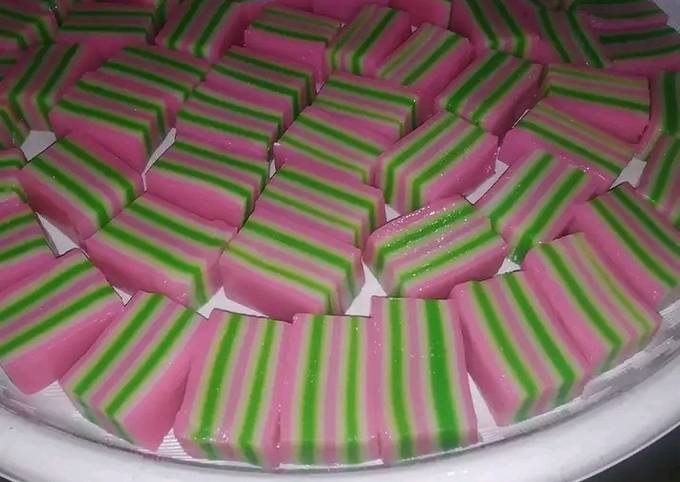 Resep Lapis Tepung Tapioka Oleh Ade Iif - Cookpad