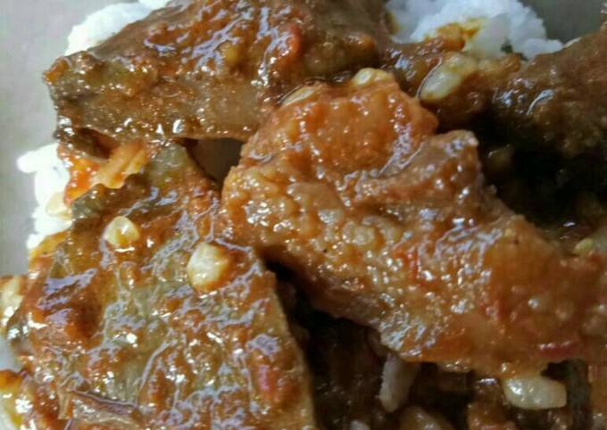 Langkah Mudah untuk Menyiapkan Daging kambing kecap pedas #kitaberbagi yang Sempurna