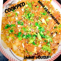 A picture of Maha Raja paratha.
