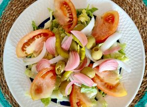 Una foto de Ensalada "esmorzar valencià"