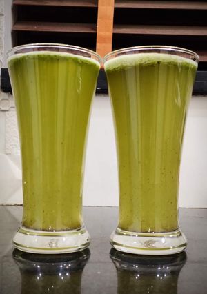 A picture of Mint cucumber lemon drink.