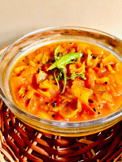 टमाटर की खट्टी मीठी चटनी (tamatar ki khatti mithi chutney recipe in Hindi) रेसिपी मुख्य फोटो