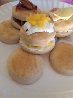 Una foto de Scones dulces