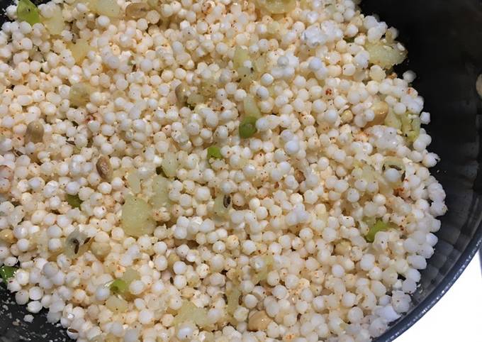 Steps to Prepare Favorite Sabudana khichdi