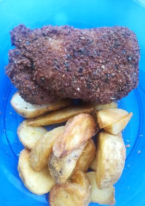 Sajttal töltött karaj, zöldfűszeres bundában recept fotója