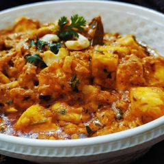 A picture of Kaju Paneer Curry.