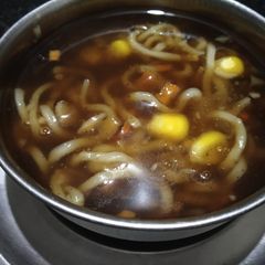 A picture of Thukpa noodles soup.