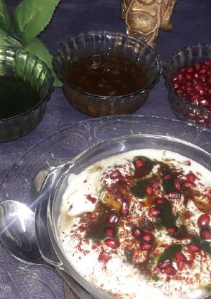 A picture of Moong dal dahi bara.