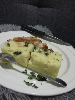 A picture of Chicken Cordon Bleu.