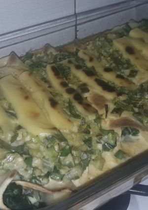 Una foto de Canelones se acelga