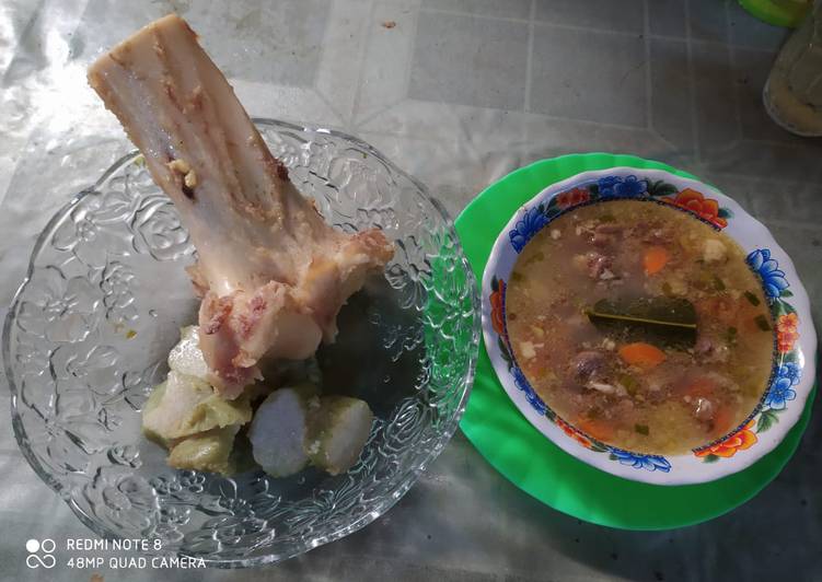 Bagaimana Menyiapkan Sup Daging Sapi yang Sempurna