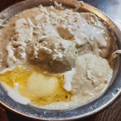 A picture of Malai kofta.