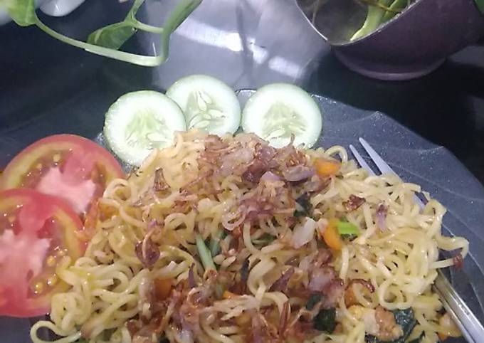 Resep Mie Goreng Instant Anti Gagal