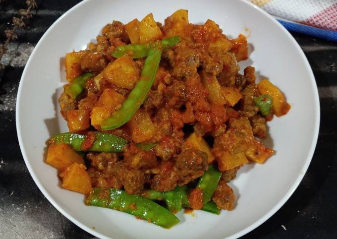 Sambal Goreng Daging Kentang