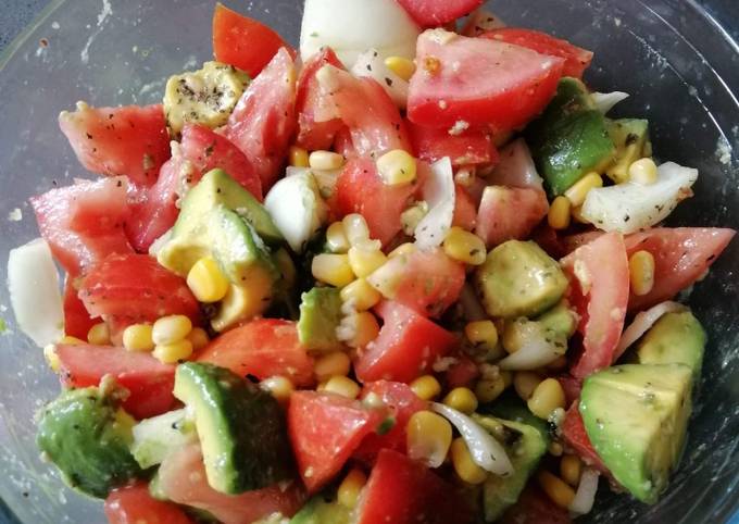 How to Make Perfect Avocado Salad