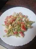 Ensalada de habichuelas con atún y brotes de soja