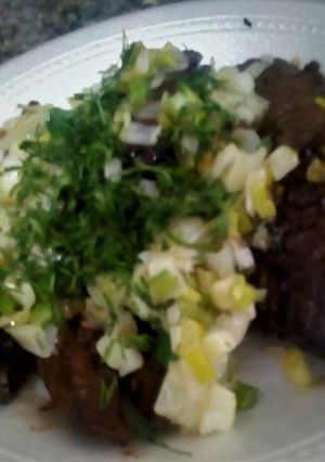 Una foto de Hígado encebollado con Salsa Inglesa