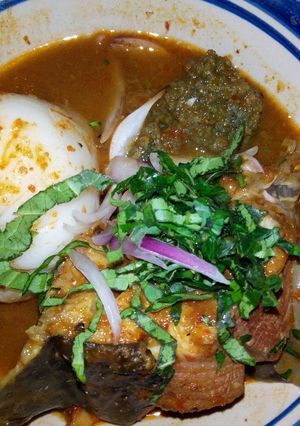 A picture of Fresh fish peppered soup.