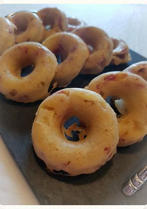 Une photo de Donuts lardon / chèvre
