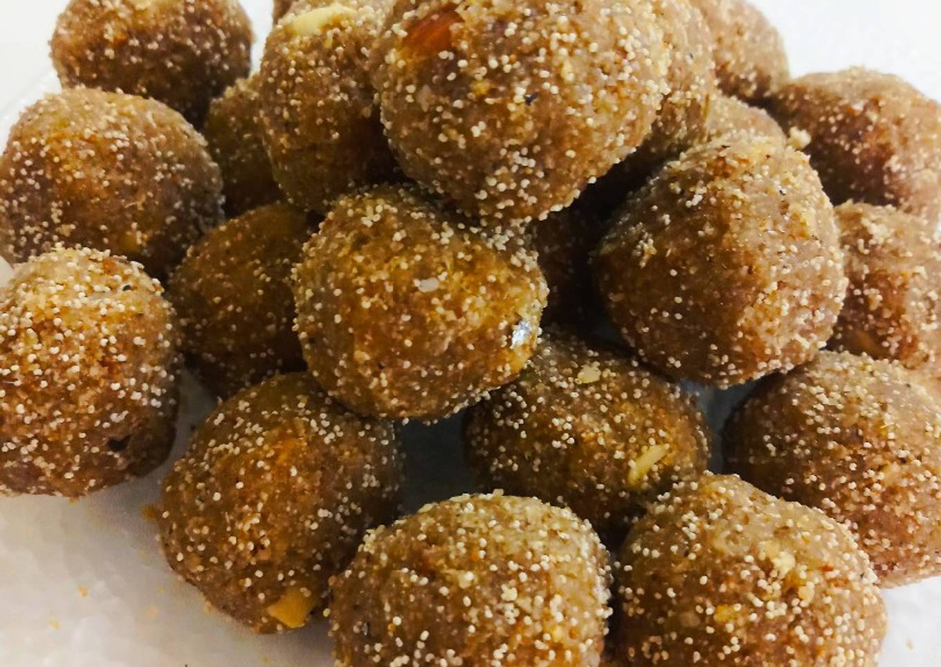 Churma Laddu