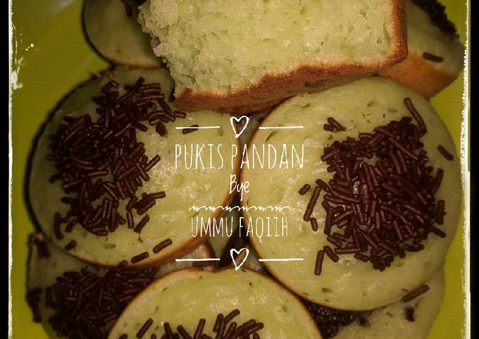 Pukis Pandan Simple