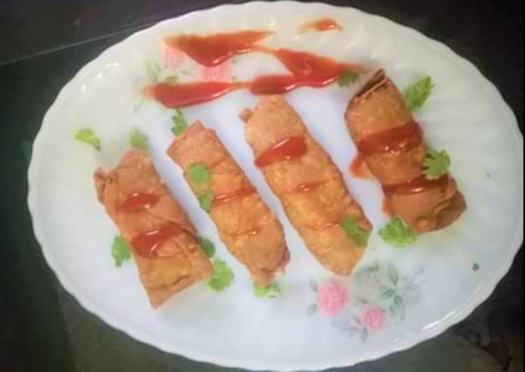 Easiest Way to Prepare Homemade Chicken Spring Roll