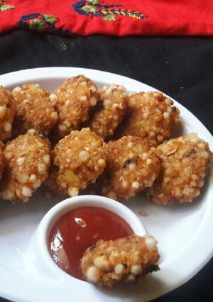 સાબુદાણા ના વડા(sabudana vada in Gujarati) રેસીપી મુખ્ય ફોટો