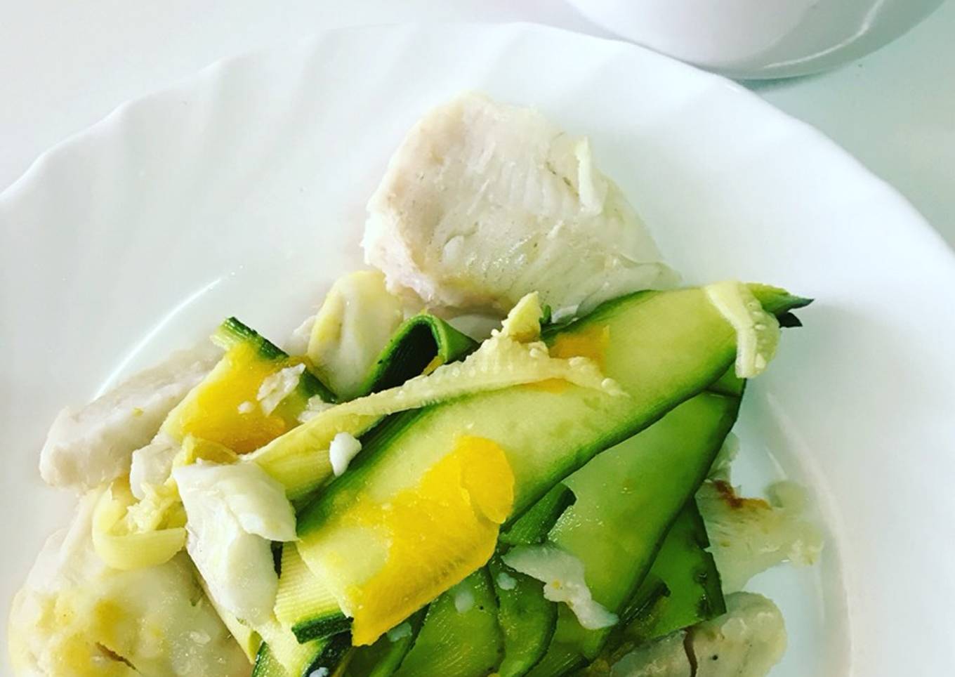 Merluza al vapor y crema de calabaza a la cúrcuma con Thermomix