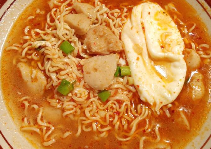 Resep Mie Kuah Pedas Gila Oleh Raisa Miraj Cookpad