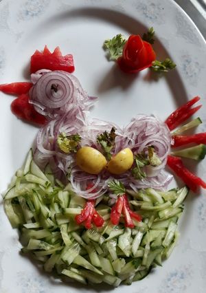 A picture of Chikyvegi salad.