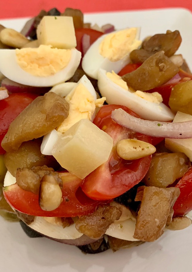 Una foto de Ensalada de berenjena