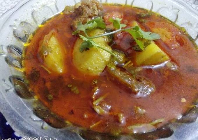 Aloo gajar gosht