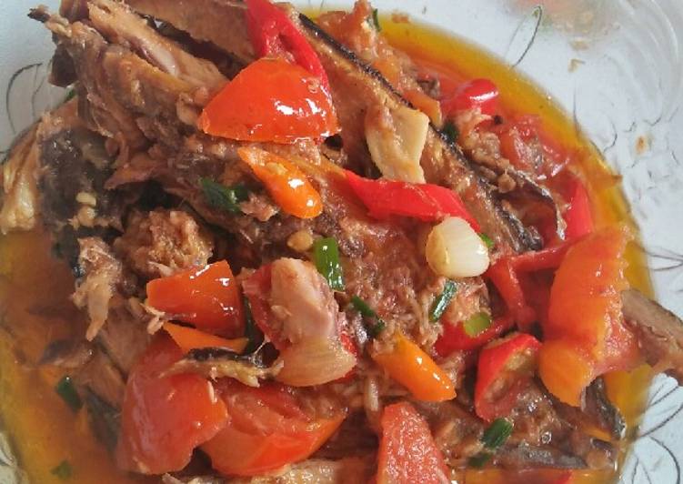 Resep Sarden ikan asap Lezat