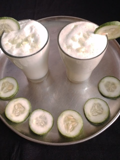 *குக்கும்பர் லஸ்ஸி* (சம்மர் ஸ்பெஷல்) செய்முறை முக்கிய புகைப்படம்