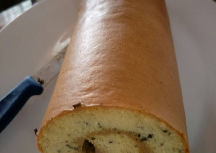 Bolu gulung Oreo isi mocha