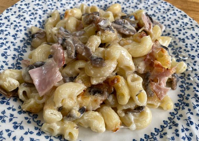 Mushroom and ham pasta bake Recipe by Tom Jacobs - Cookpad