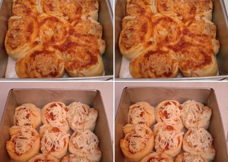 Langkah Mudah untuk Menyiapkan Pizza rolls Anti Gagal