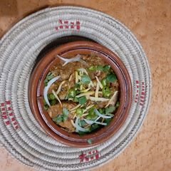 A picture of Desi Chicken Handi.