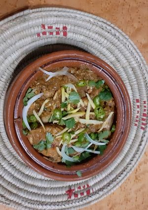 A picture of Desi Chicken Handi.