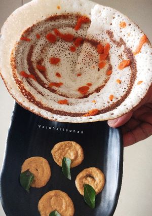 A picture of Aloo Suji Dosa.