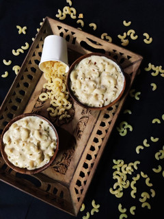 A picture of White sauce macaroni.