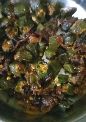 भिंडी दा प्याजा (bhindi da pyaza recipe in Hindi) रेसिपी मुख्य फोटो