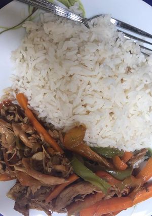 A picture of Stir Fry with White Rice.