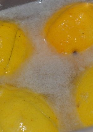 Una foto de Msir (limones en conserva)