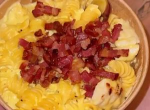 Foto de Fusilli Cremoso de Queijo com Bacon Crocante