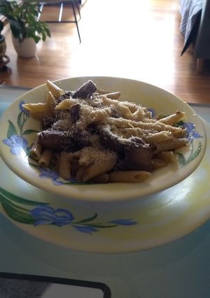 Una foto de Penne fungi