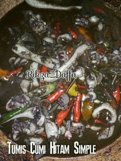 Foto resep Tumis Cumi Hitam Simple