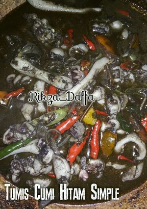 Foto resep Tumis Cumi Hitam Simple