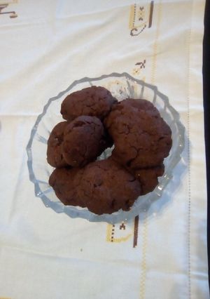 Φωτογραφία της συνταγής Σοκολατένια cookies με κομμάτια κουβερτούρας