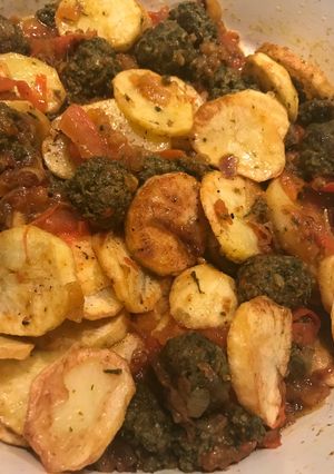 A picture of Beef Kofta with Potatoes.